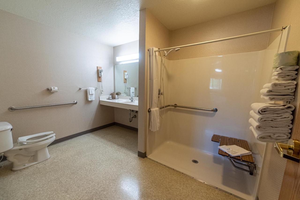 Willabee'S Motel Brimley Экстерьер фото